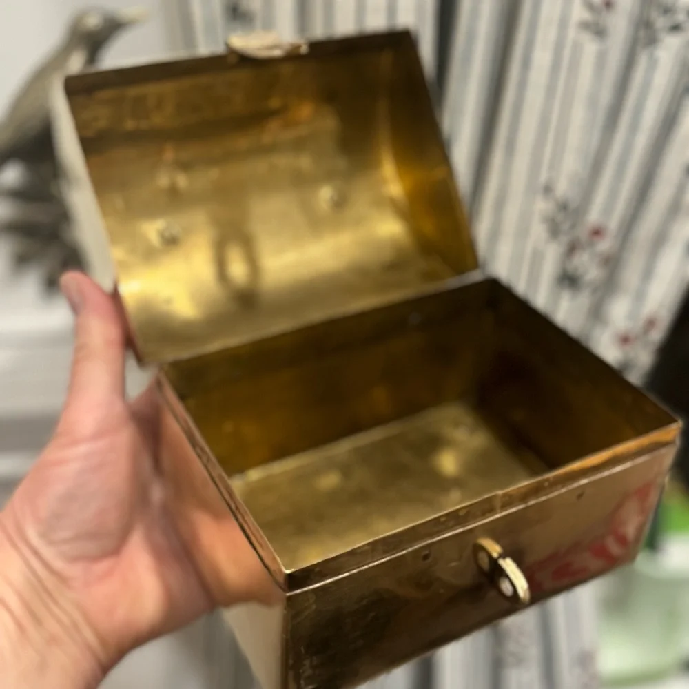 Vintage Solid Brass Handcrafted Jewelry Trinket Box Decorative